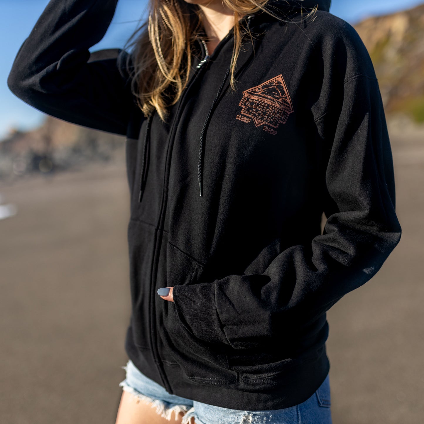 CLASSIC LOGO HOODIE ZIP-UP