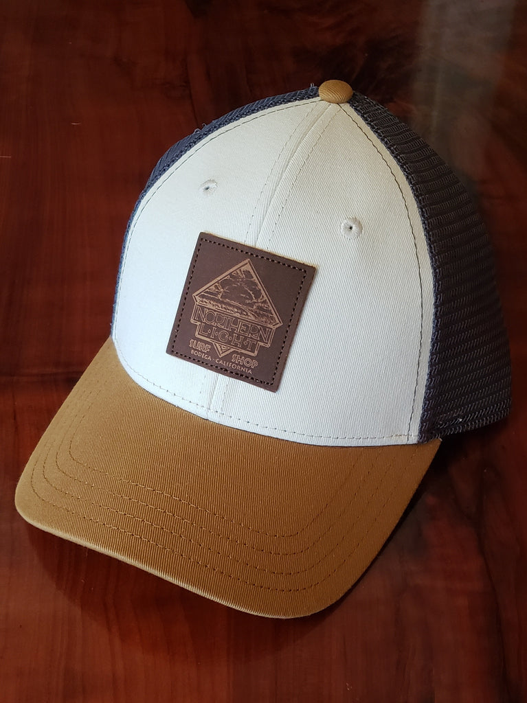 LEATHER PATCH TRUCKER SNAP BACK